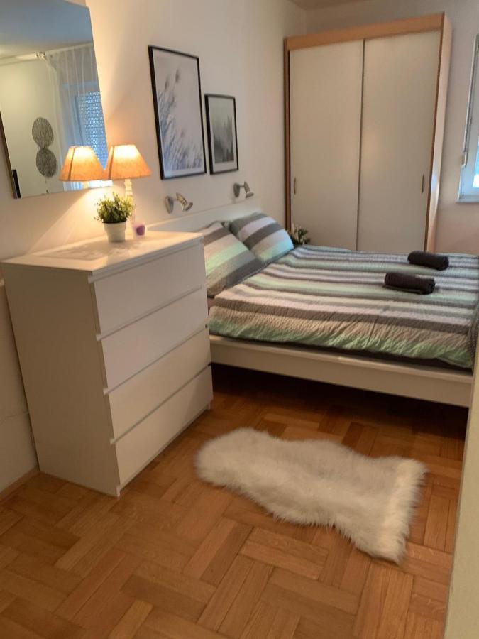 Sarmantni Apartman Malecka 2 Zagreb Exterior photo